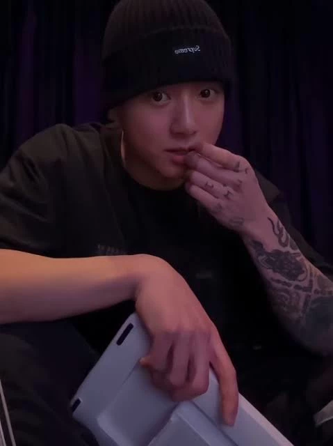 Live stream Jeon Jung-kook thumbnail