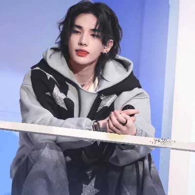 Hyunjin Hwang thumbnail