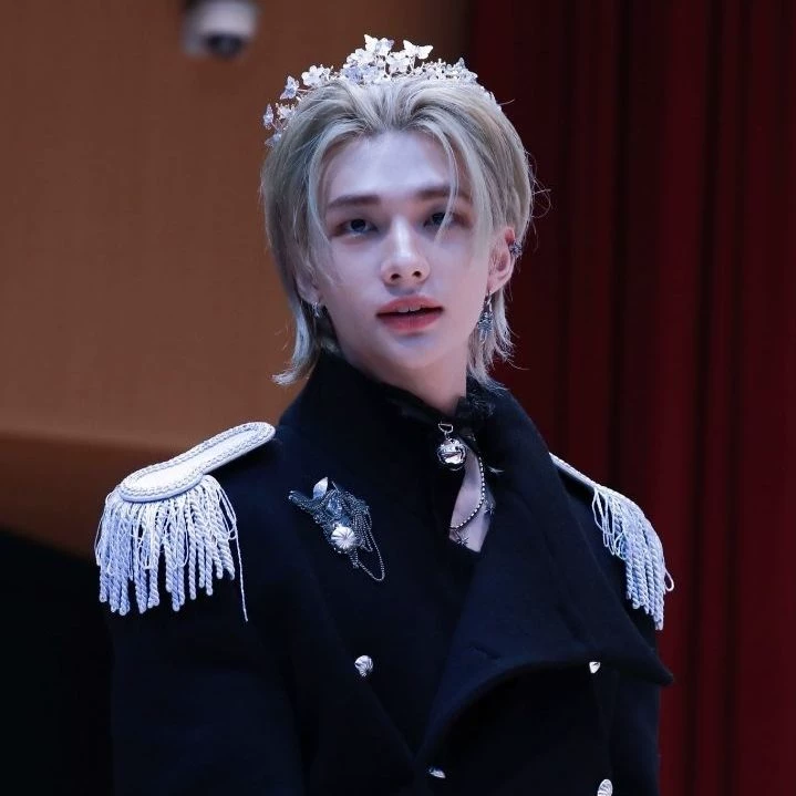 Hyunjin hwang thumbnail