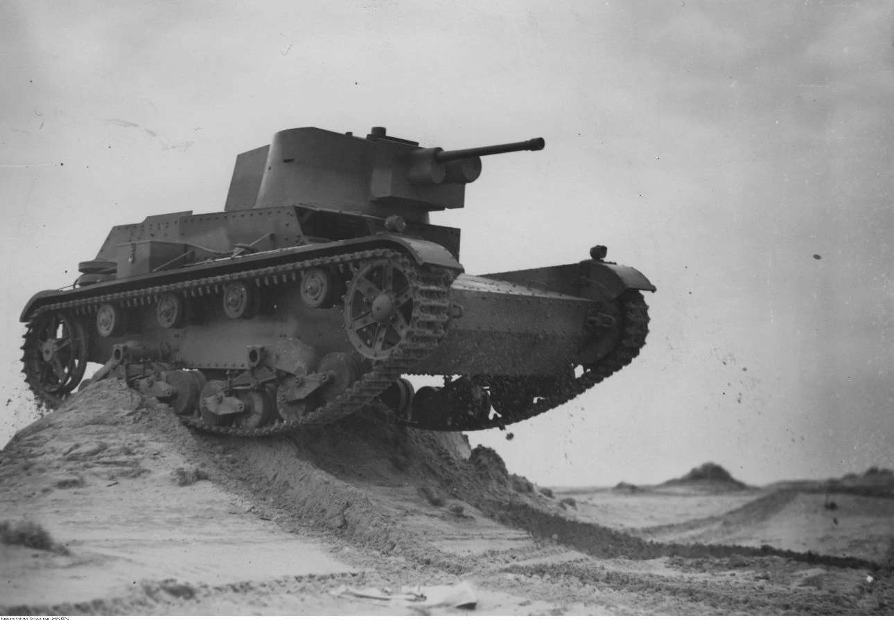Tank crew. thumbnail