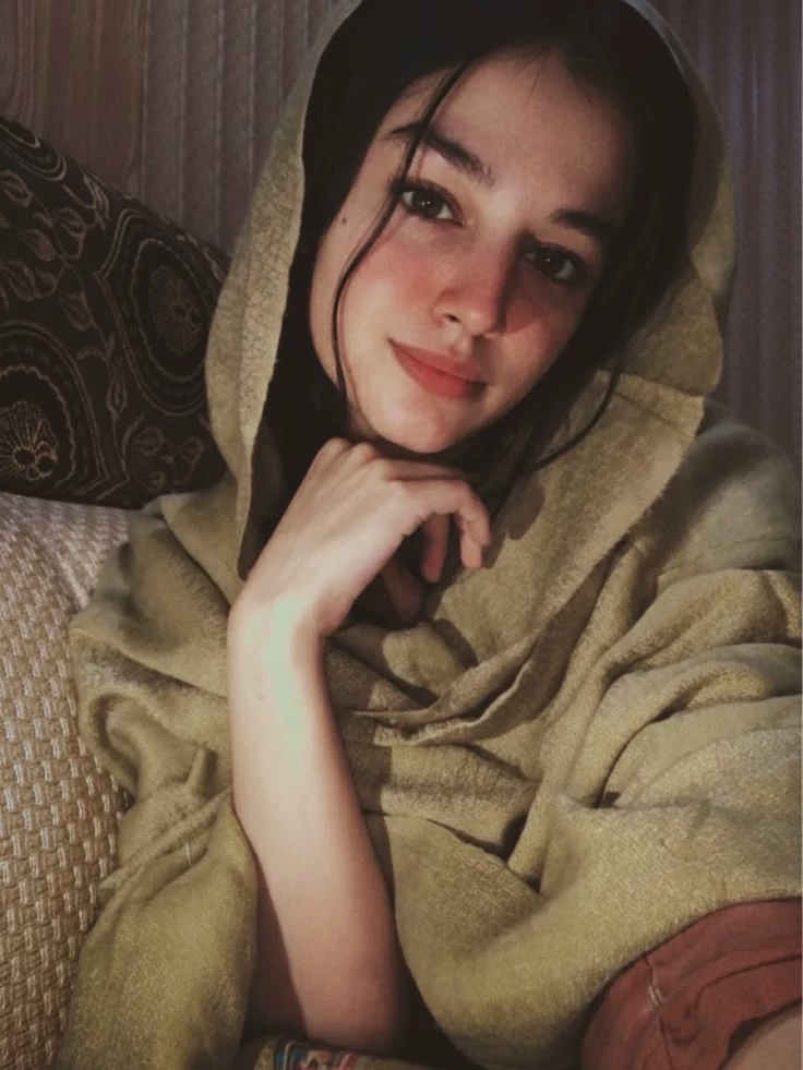 Fatima - Your Persian Girlfriend thumbnail