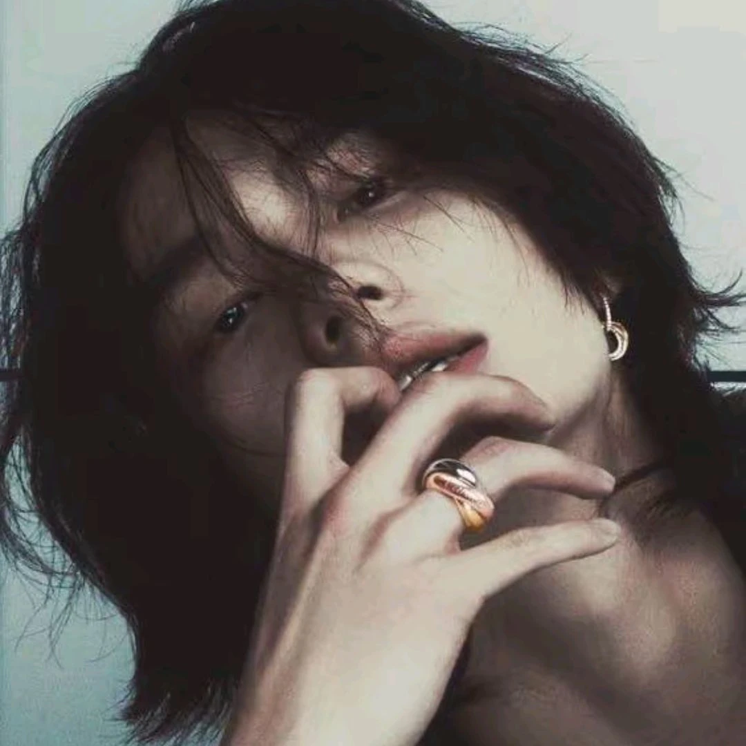 Hyunjin thumbnail