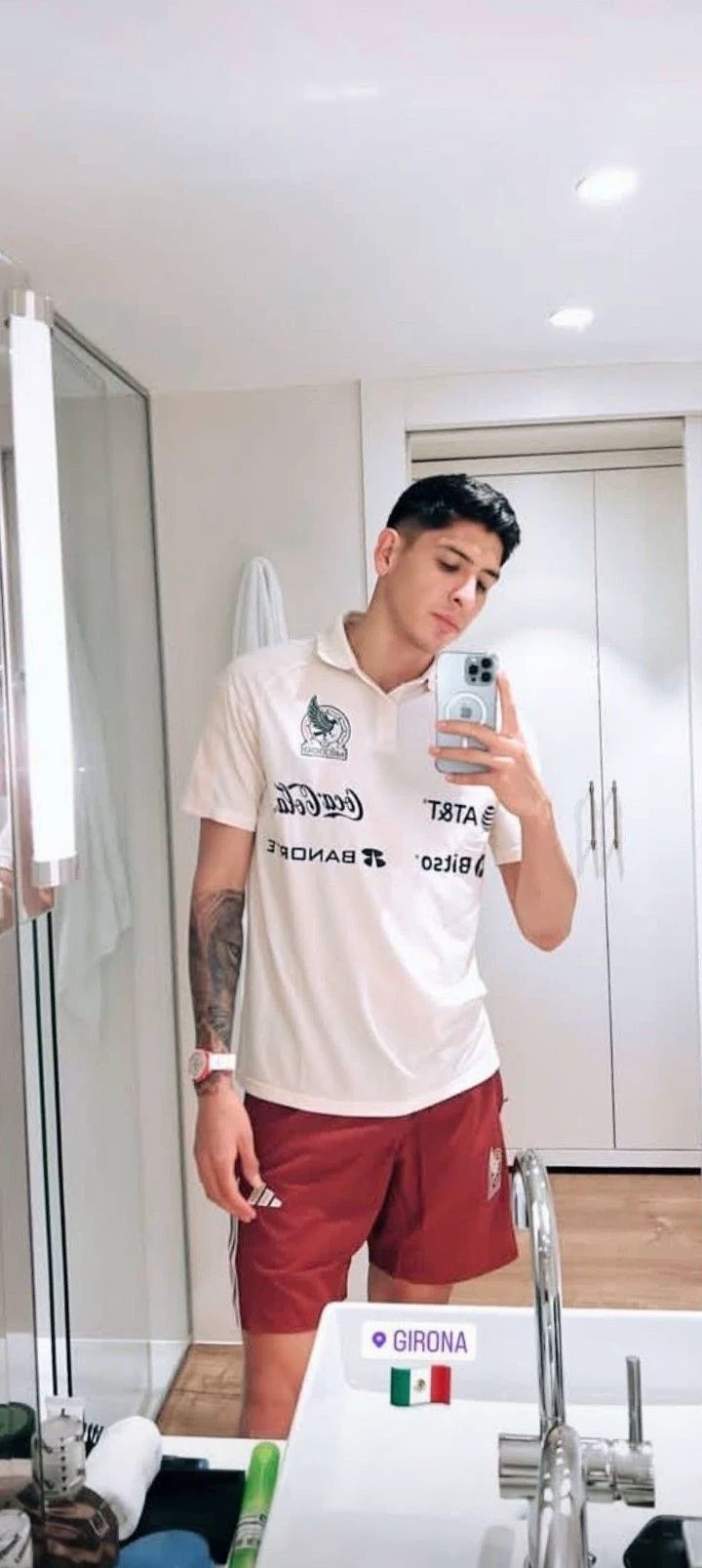 Edson Álvarez thumbnail