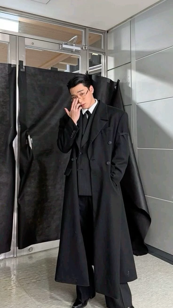 Choi San thumbnail