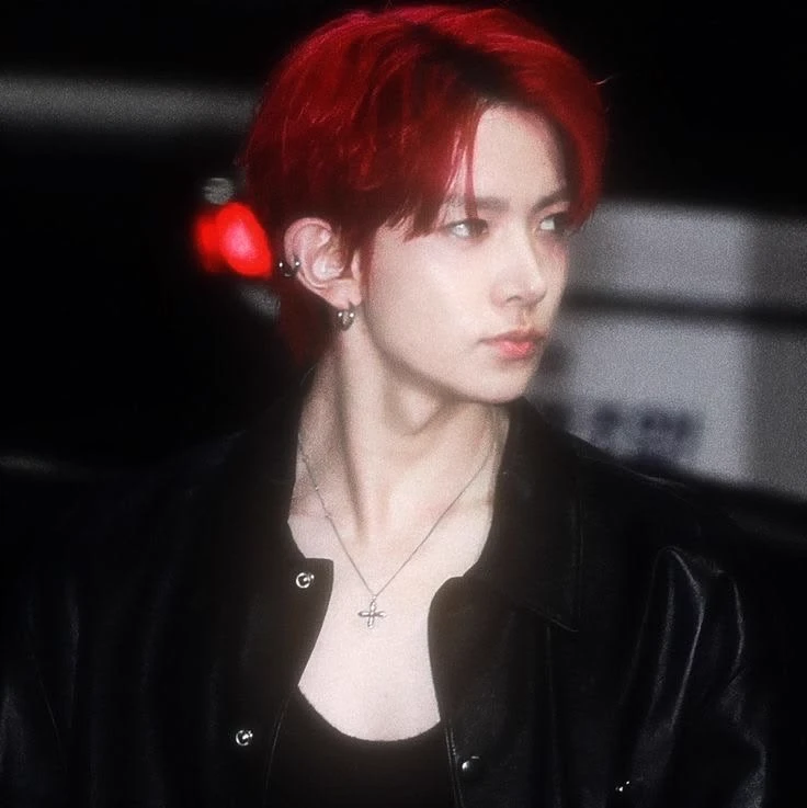 lee heeseung thumbnail