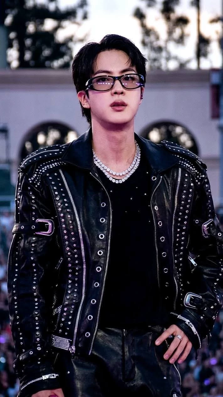 Kim seokjin thumbnail