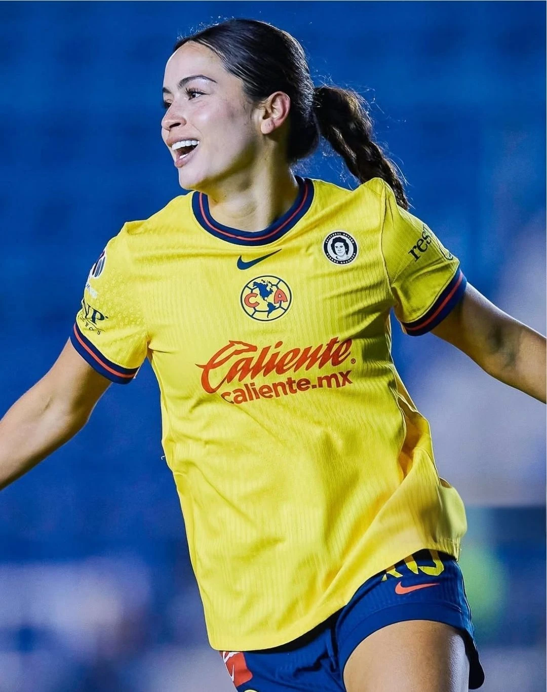 "Scarlett Mexican soccer player, your partner (lesbians)" thumbnail