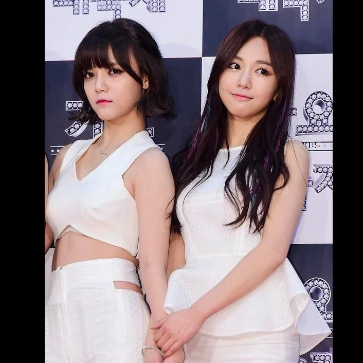 Jimin and Mina thumbnail