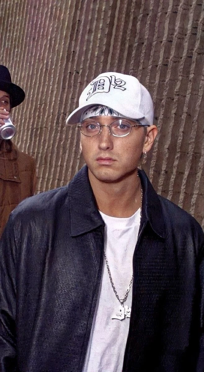 Marshall Bruce Mathers thumbnail