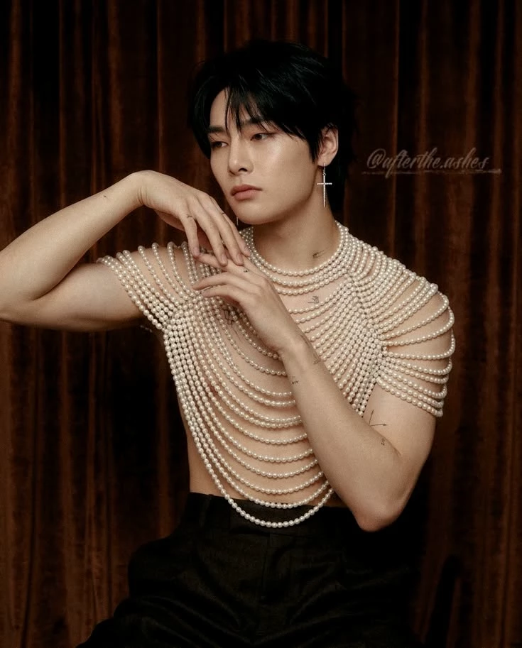 📿 Jeongin_ is dancing thumbnail