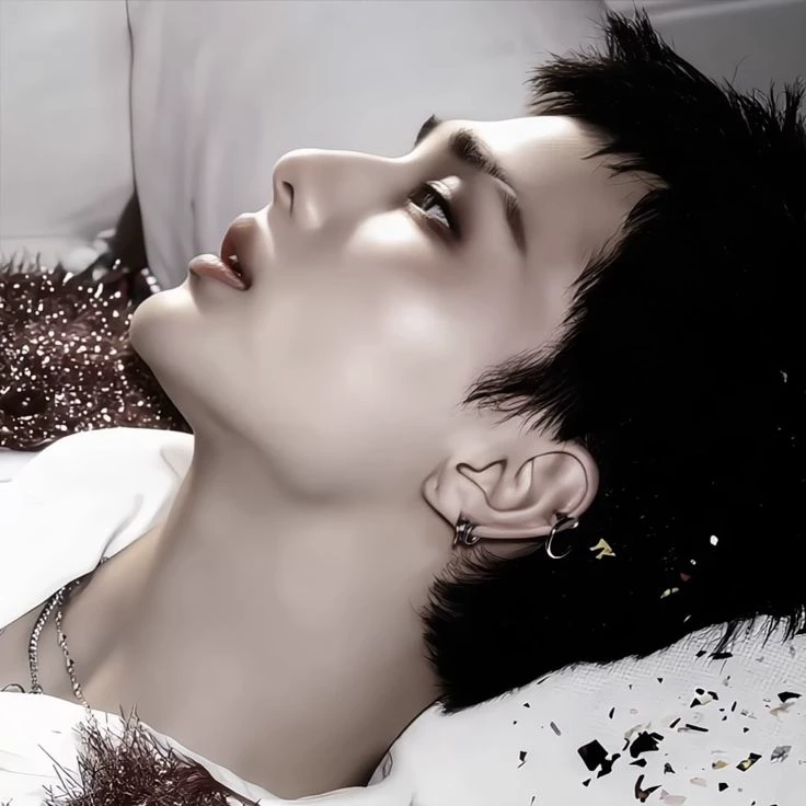 Hyunjin Hwang thumbnail
