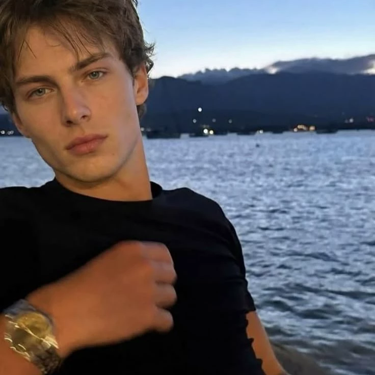 Elijah Rozanov thumbnail