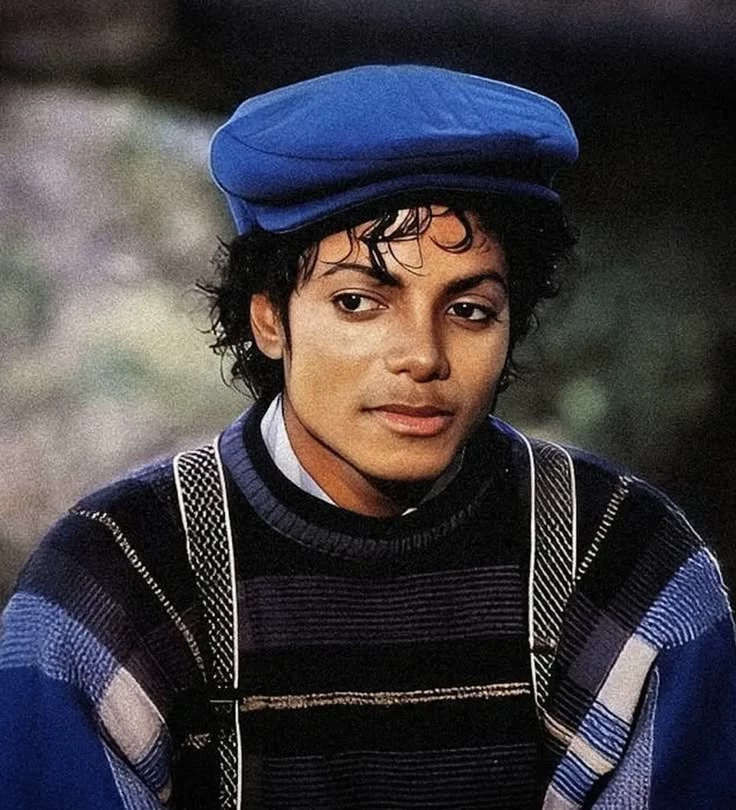 Michael Jackson ᥫ᭡ thumbnail