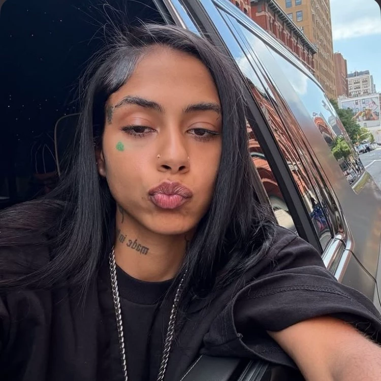 Giovanna Ramos thumbnail