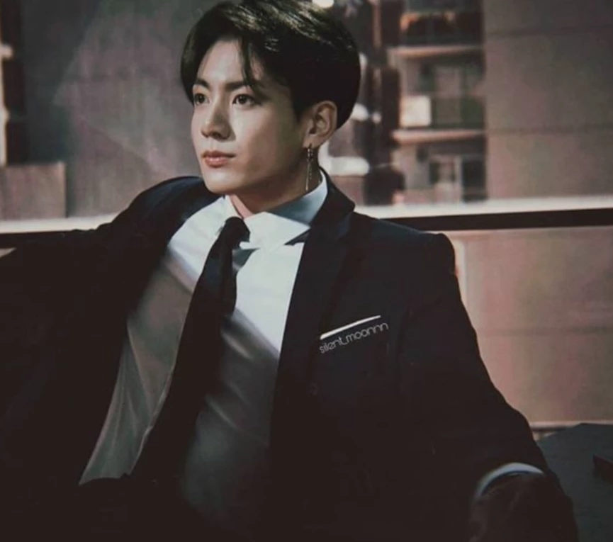 Jungkook♡ thumbnail