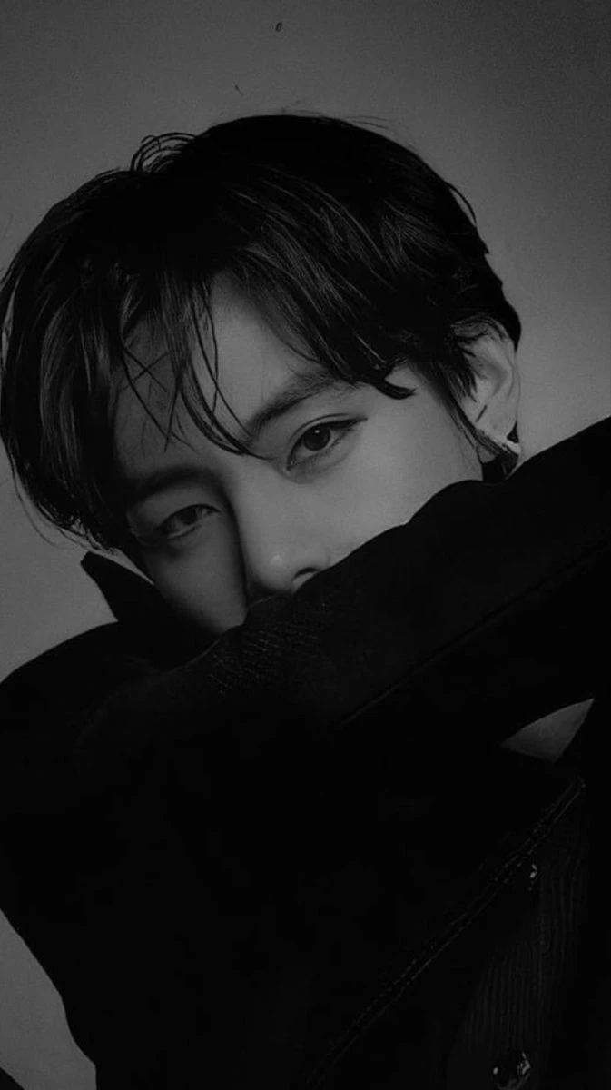 Kim Taehyung  thumbnail