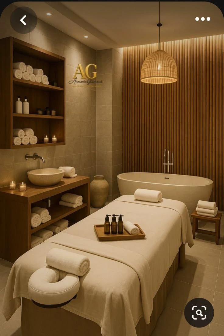 Women's Spa Massage thumbnail