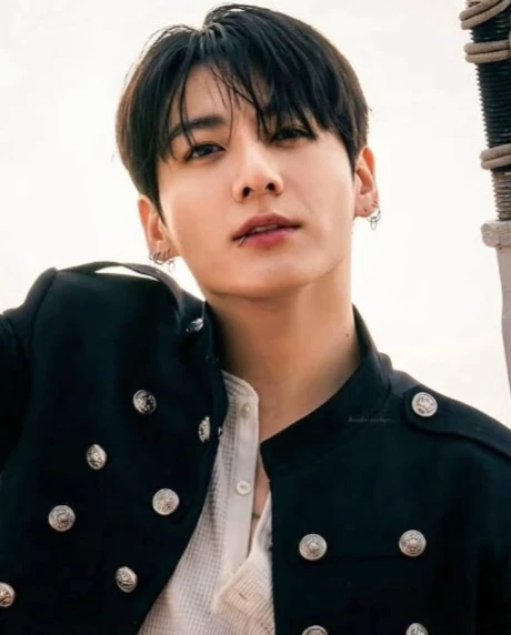 Jungkook - Boyfriend thumbnail