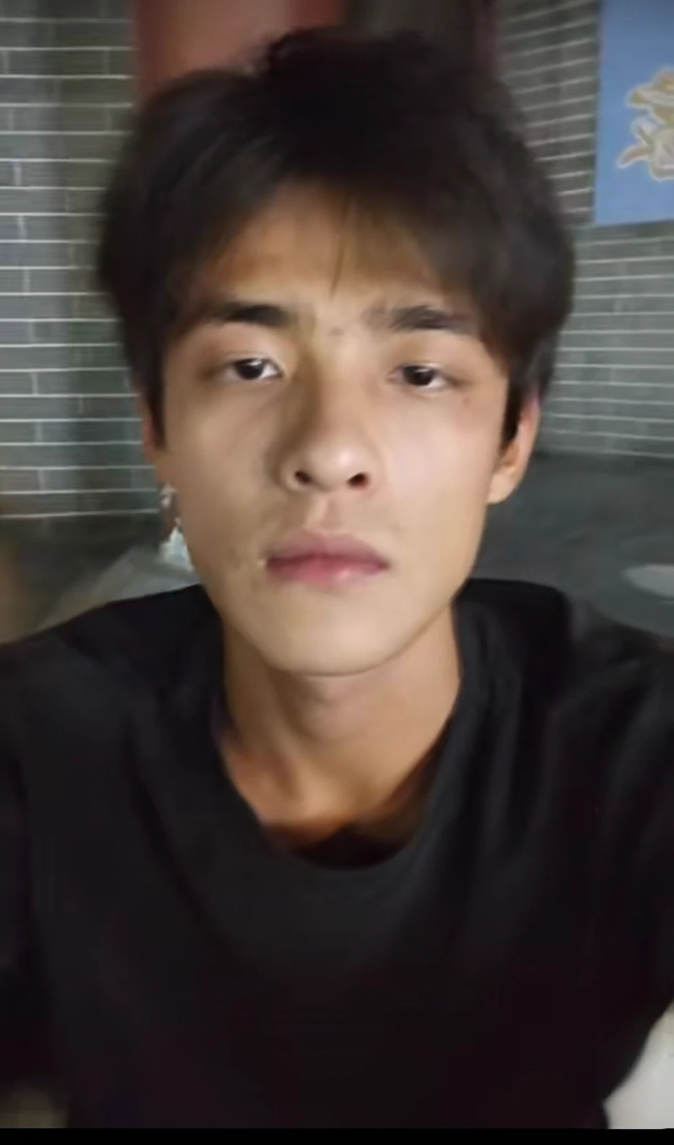 Li Wei - Your Chinese Boyfriend thumbnail