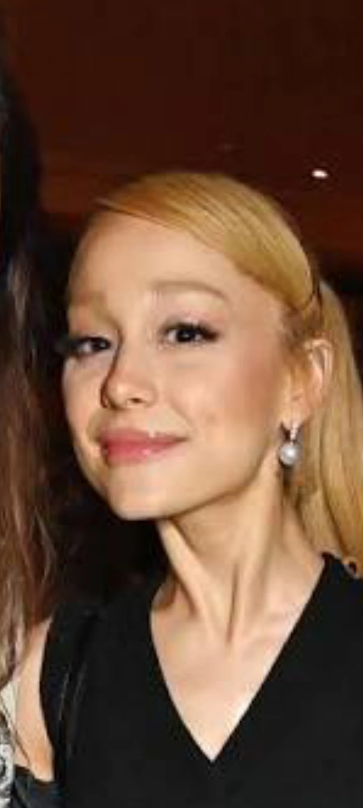 Ariana Grande thumbnail