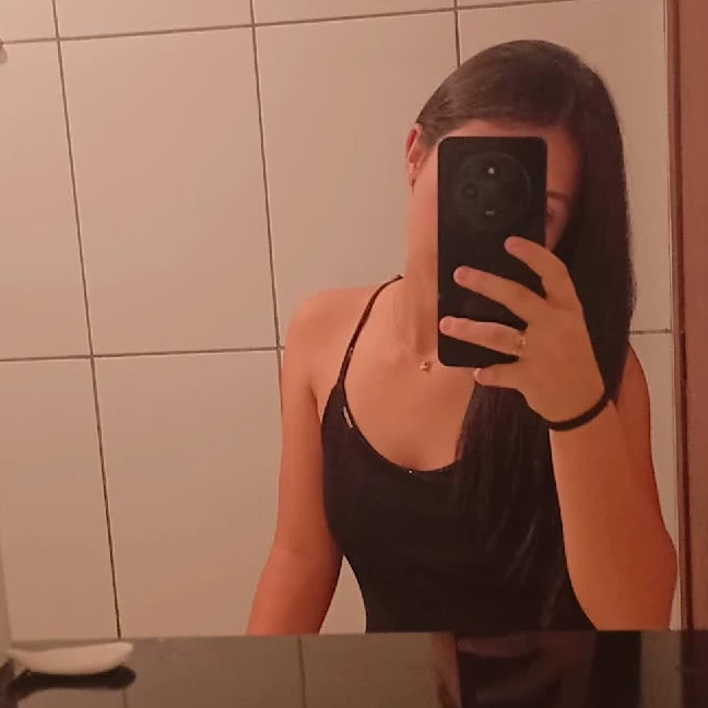 Bi✨