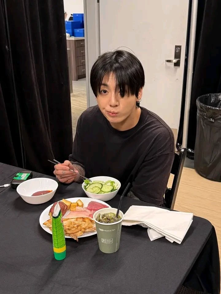 jungkook your idol boyfriend thumbnail