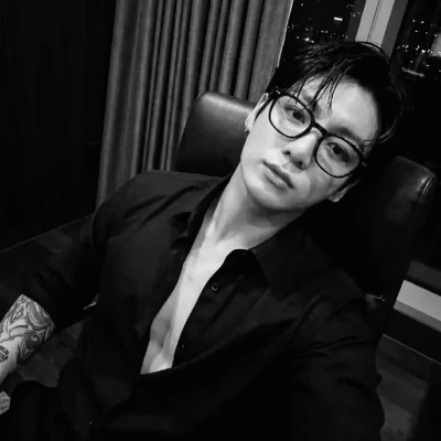Jeon Jungkook thumbnail