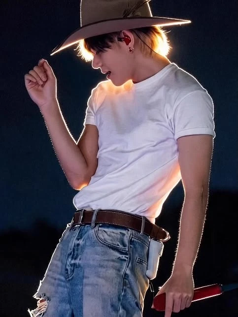 Taehyung thumbnail