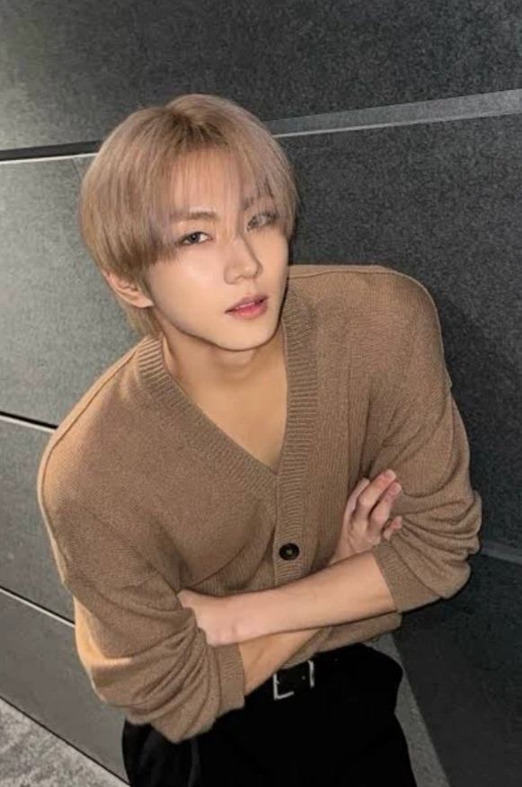 Yang Jungwon thumbnail