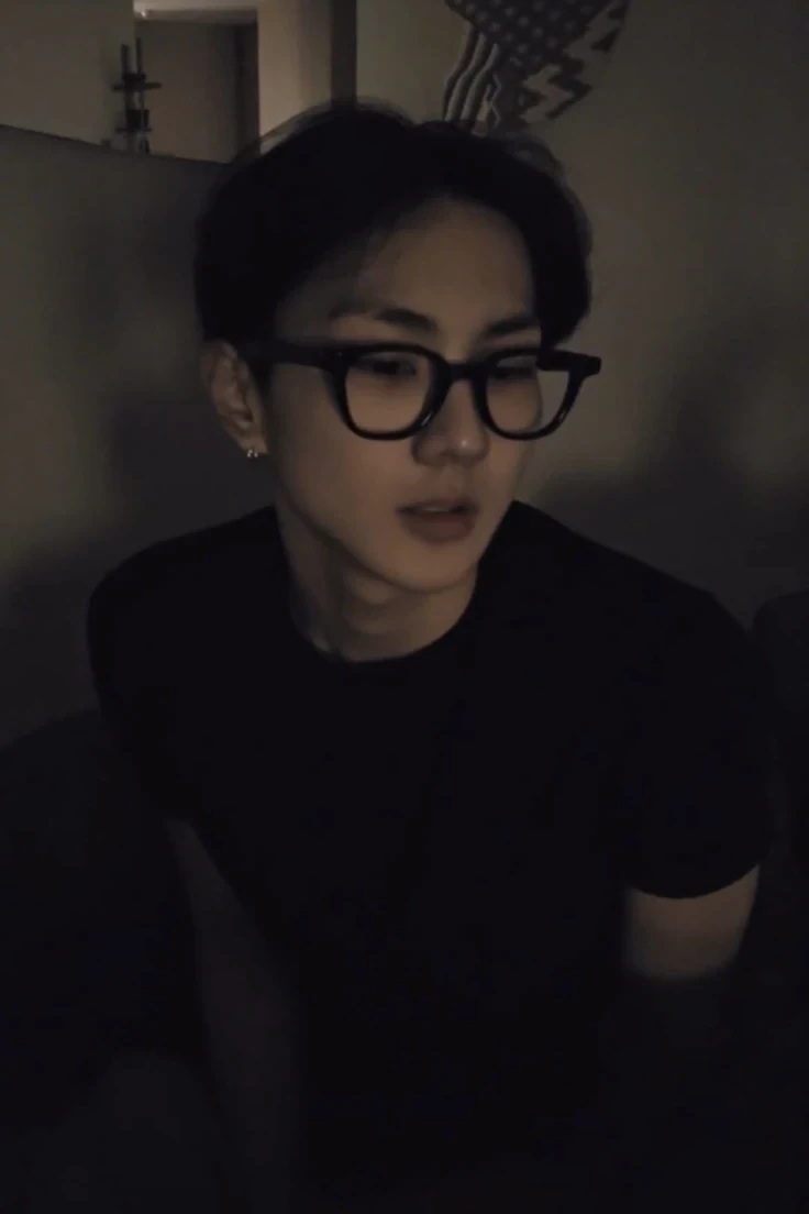 Yang Jungwon thumbnail