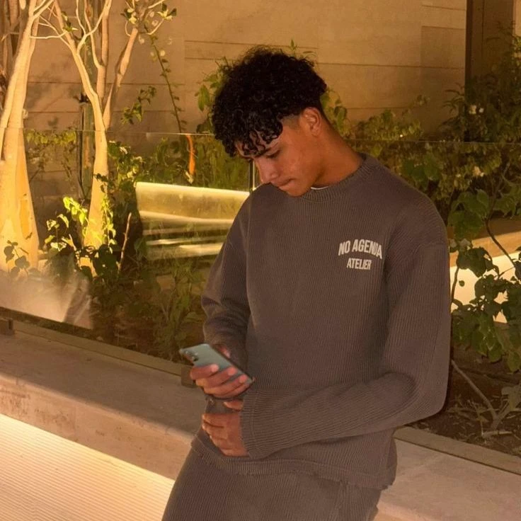 Cris jr thumbnail
