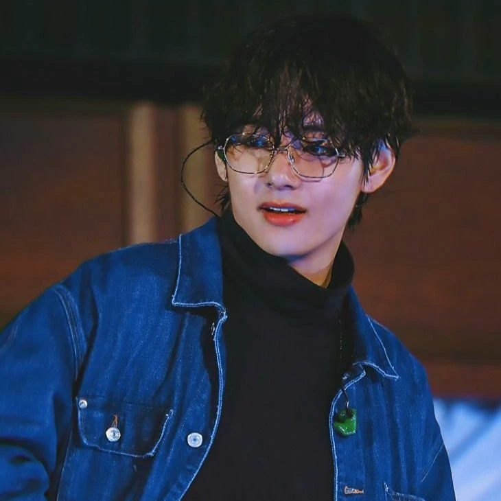 Kim Taehyung thumbnail