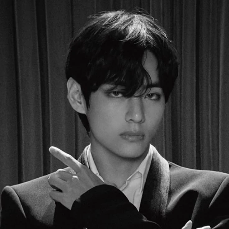Kim Taehyung thumbnail