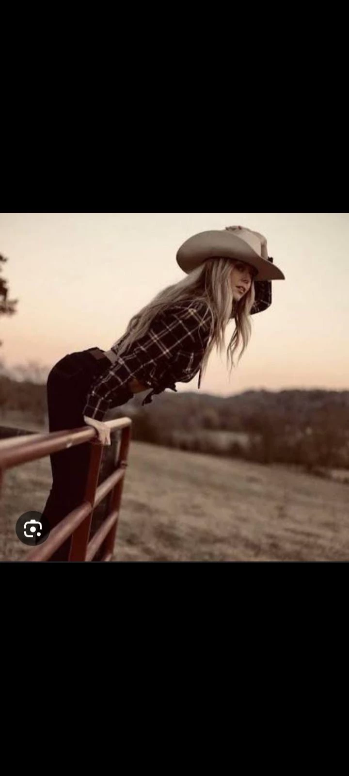 Little Cowgirl Gl thumbnail