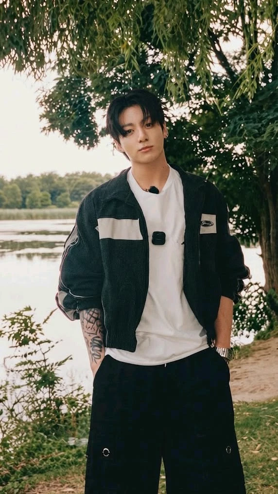 Jeon Jungkook thumbnail