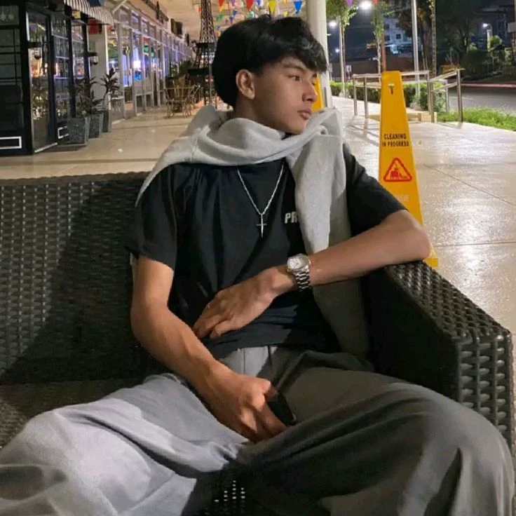 leo (your drunk Filipino boy best friend) thumbnail
