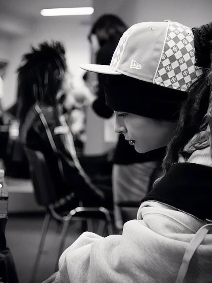 Tom Kaulitz thumbnail