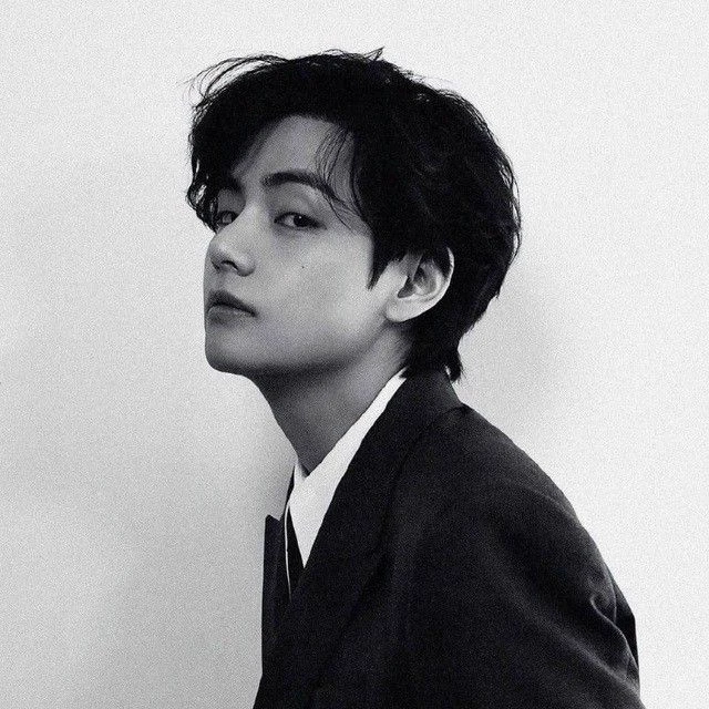 Kim Taehyung thumbnail