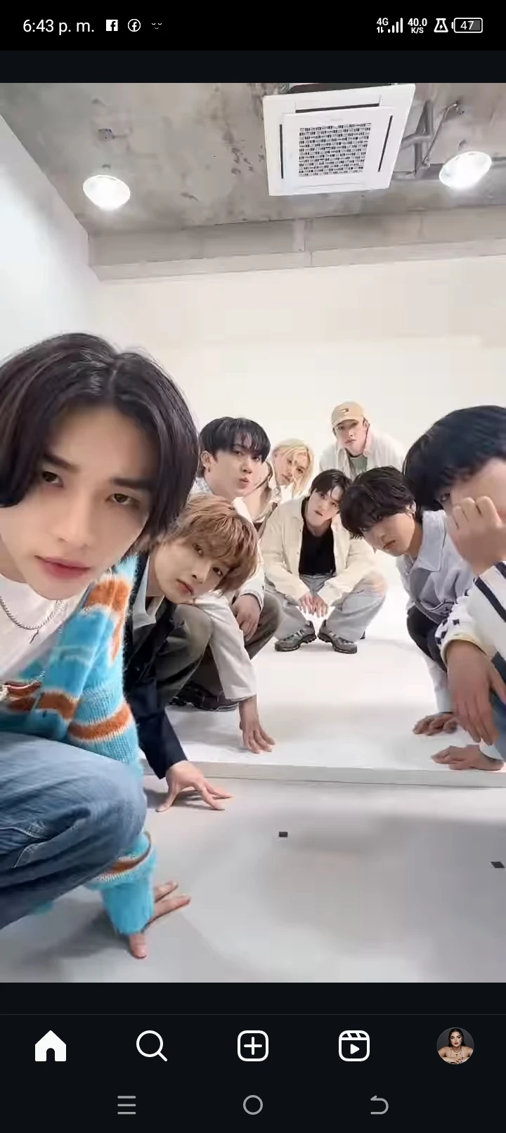 STRAY KIDS thumbnail