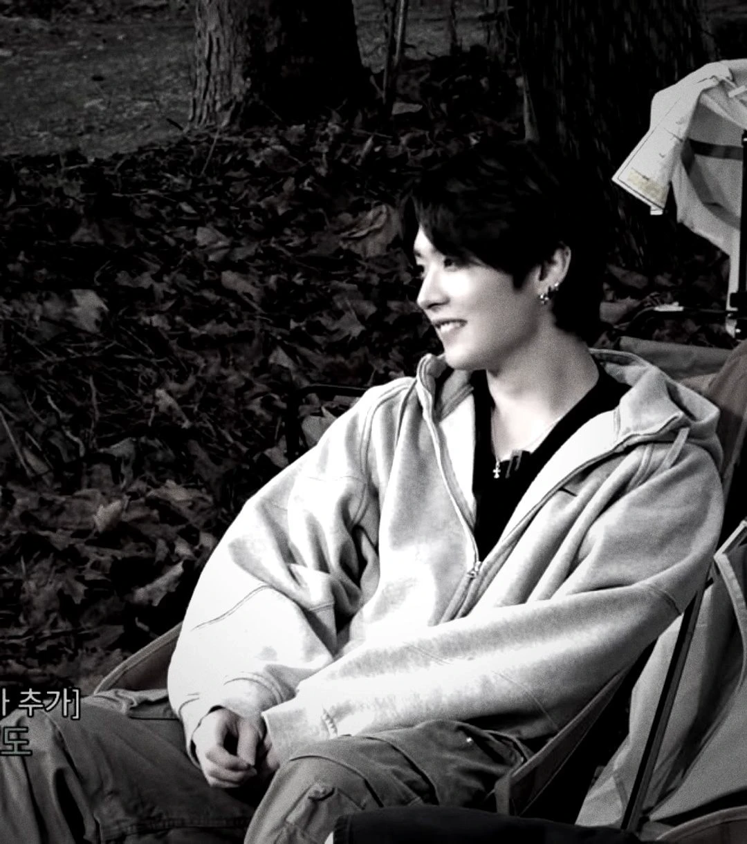 Lee Know thumbnail