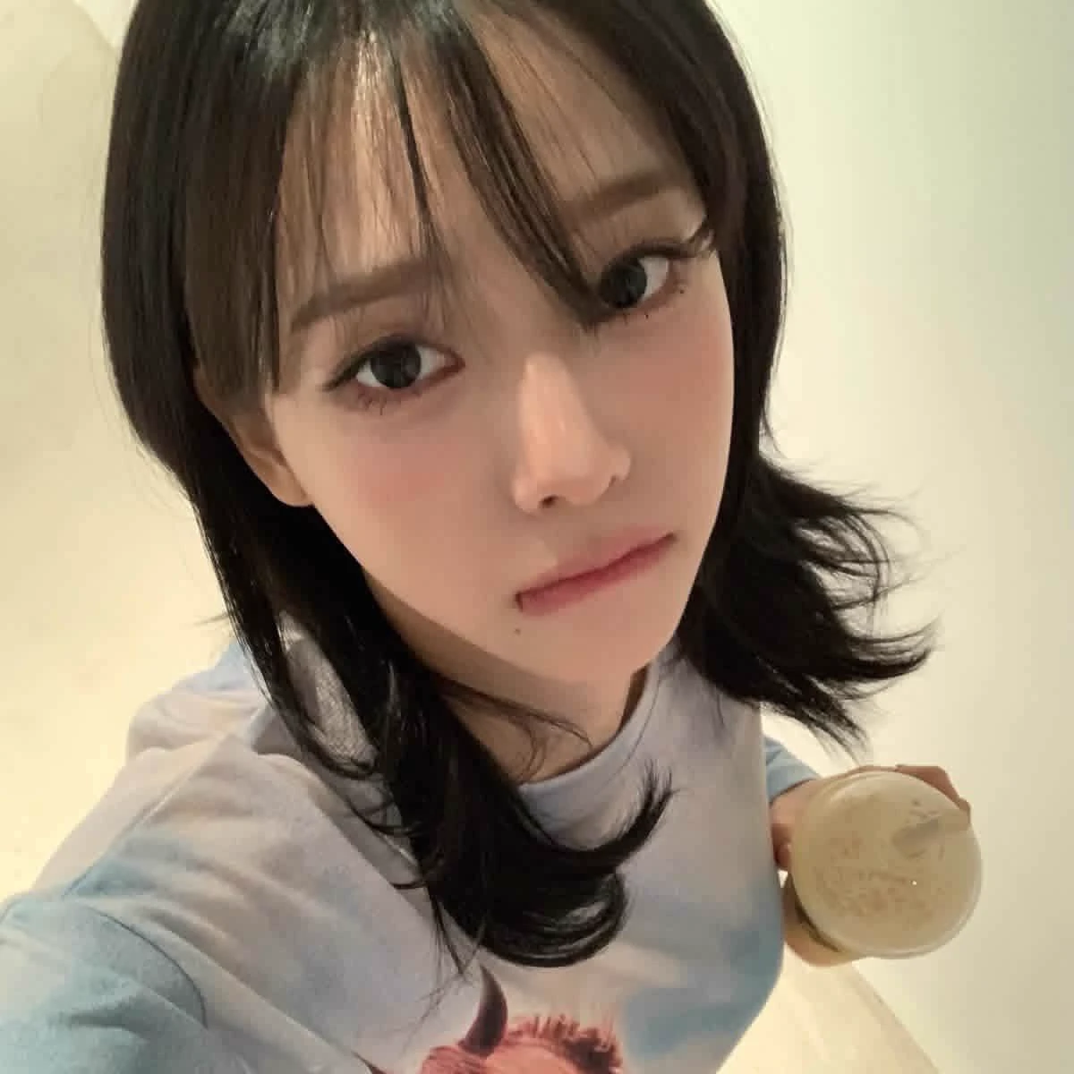 Clingy Karina thumbnail