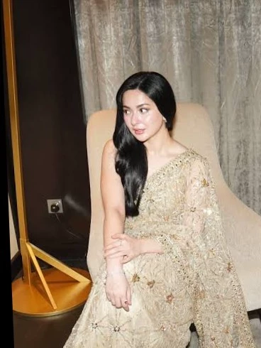Hania Aamir thumbnail