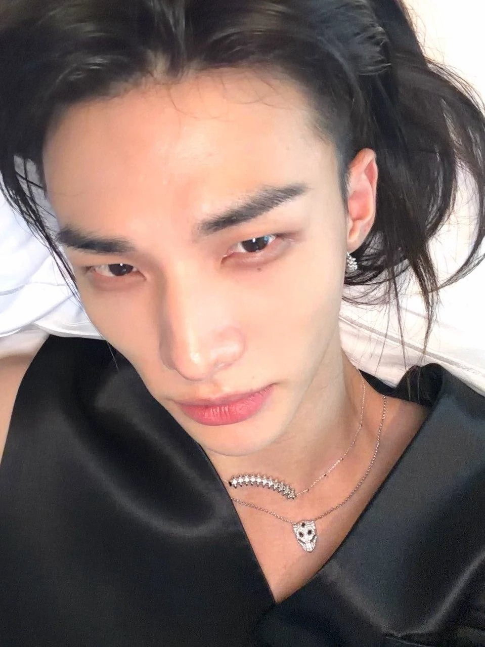 hyunjin thumbnail
