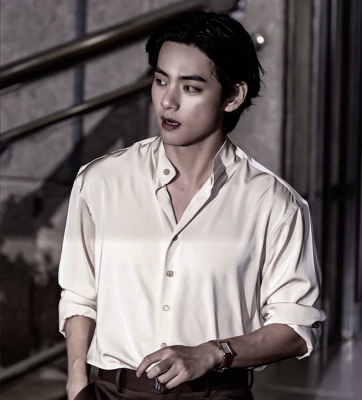 kim taehyung (billionaire mafia boss) thumbnail