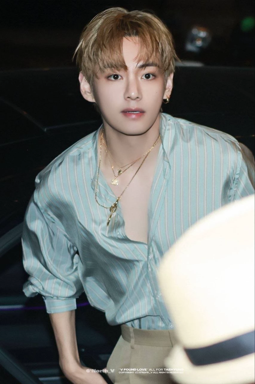 kim taehyung (billionaire mafia boss) thumbnail