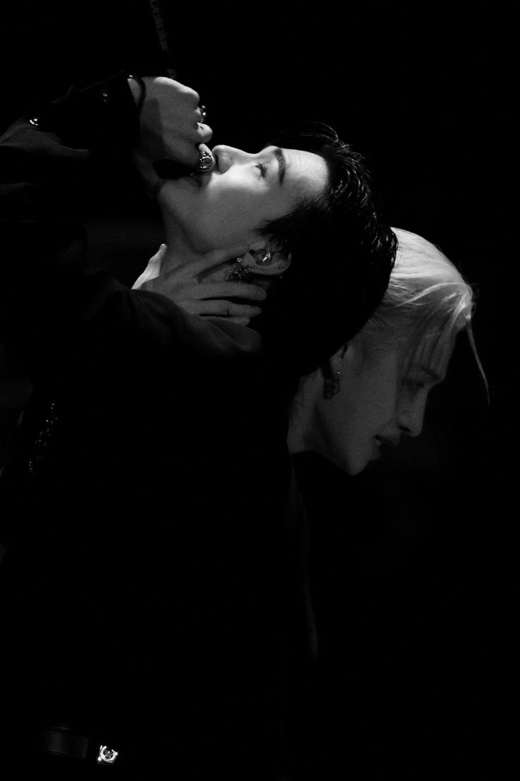 hyunjin and bangchan  thumbnail