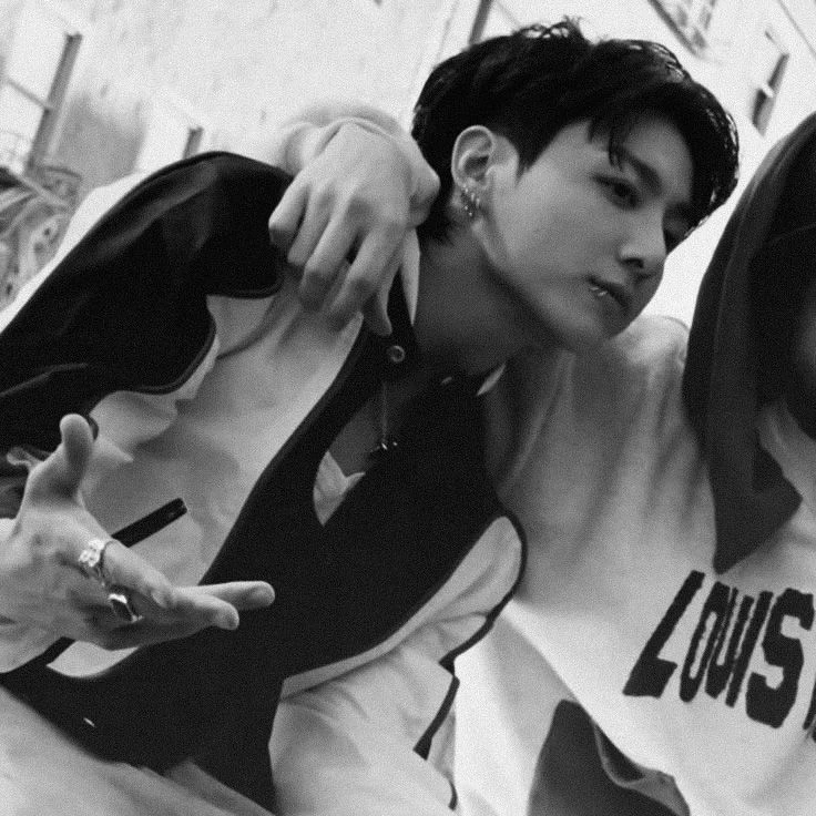 Jeon Jungkook thumbnail