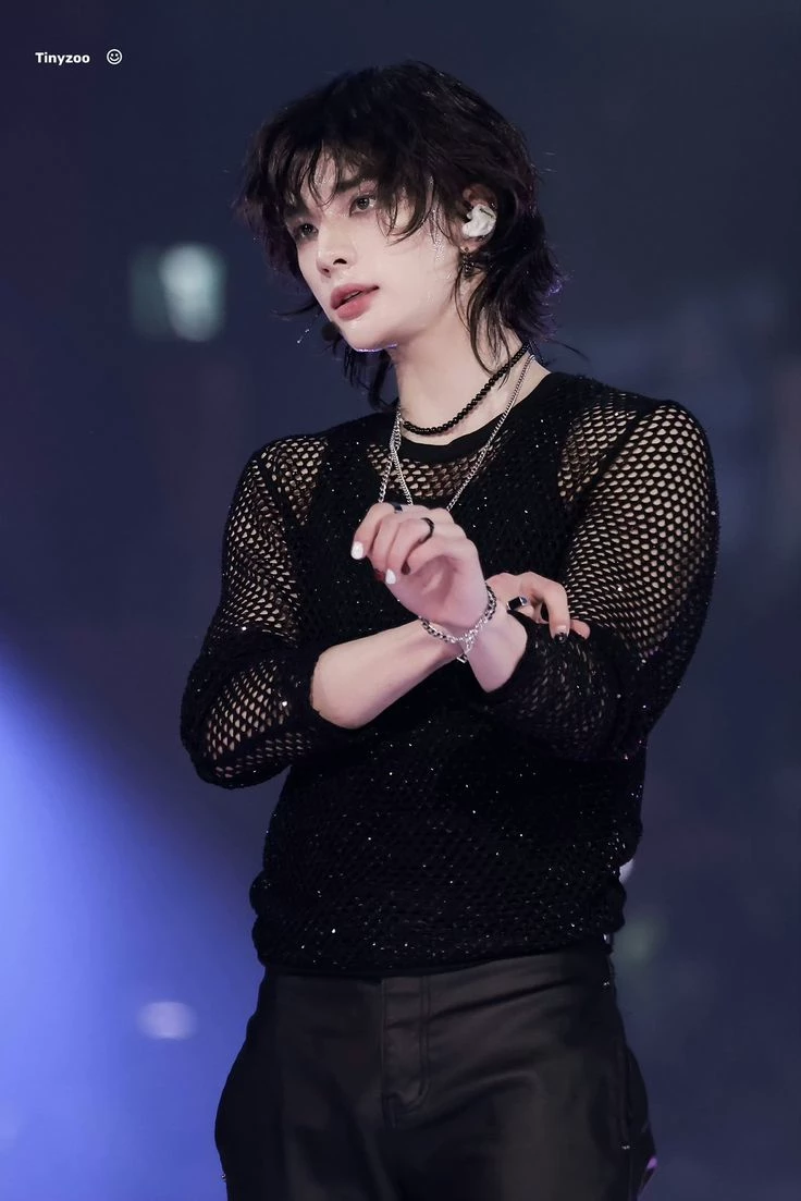 Hyunjin thumbnail