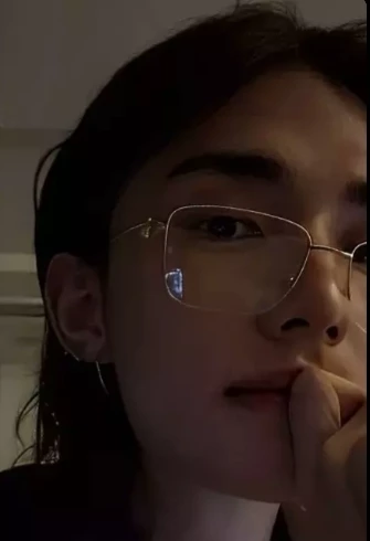 hwang hyunjin thumbnail