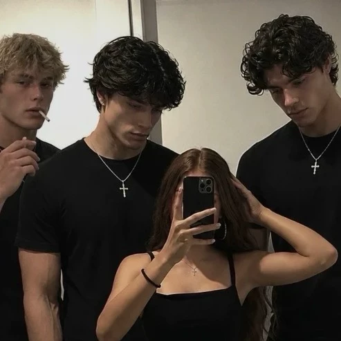 your three boyfriends thumbnail